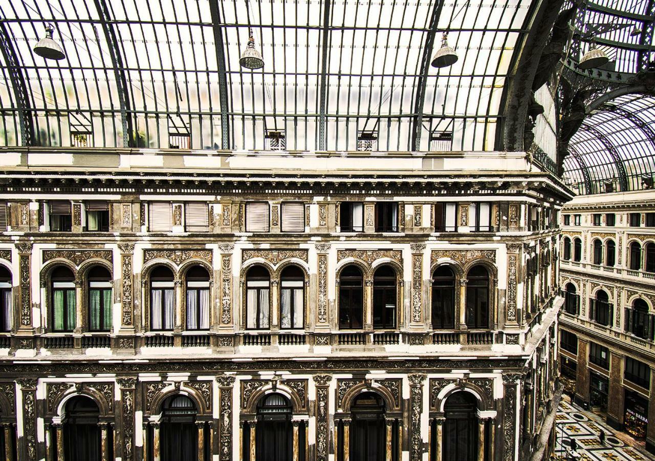 Domus Sibyllina, Galleria Umberto I Napoli Bagian luar foto